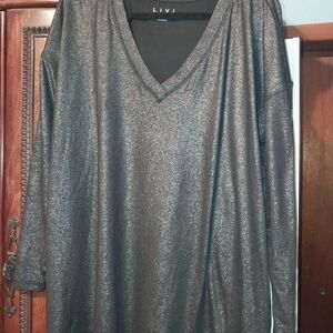 Livi Active Shiny Charcoal V-Neck Long Sleeve Top